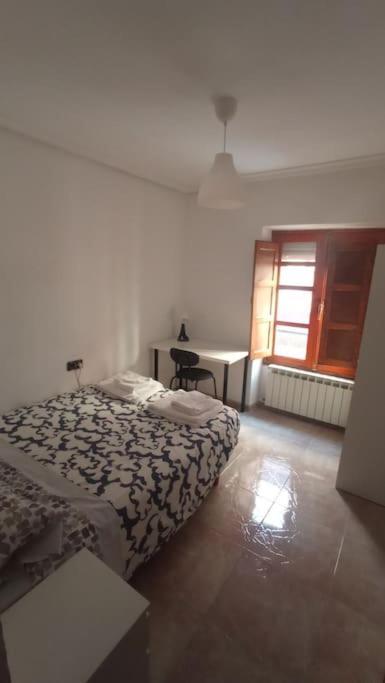 Apartamento Piso Centrico En Casco Antiguo León Exterior foto